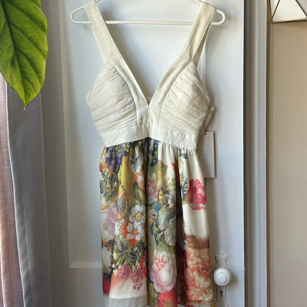 Floral party dress perfect for a spring & summer